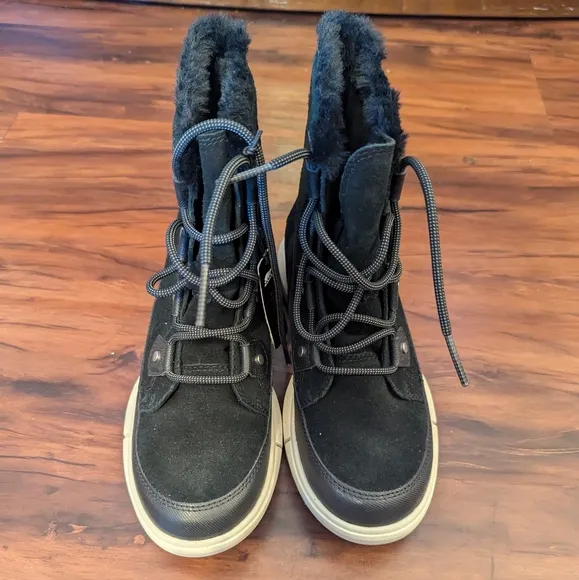 NWOT Sorel Explorer II Joan Faux Fur Waterproof Lace Up Boots in Black Fawn
