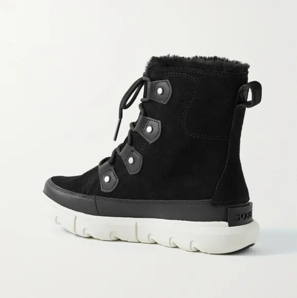 NWOT Sorel Explorer II Joan Faux Fur Waterproof Lace Up Boots in Black Fawn