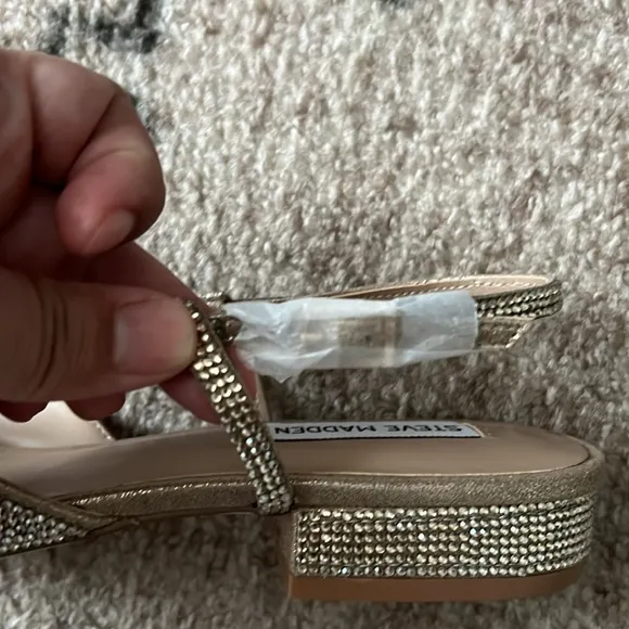 💫NWOT - STEVE MADDEN Women's Belinda-R Embellished Slingback Flats Size 9M