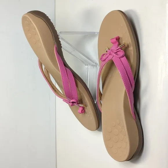 NWOT Vionic Bella X anniversary orthotic thong sandals women's size 6.5 EU 36.5