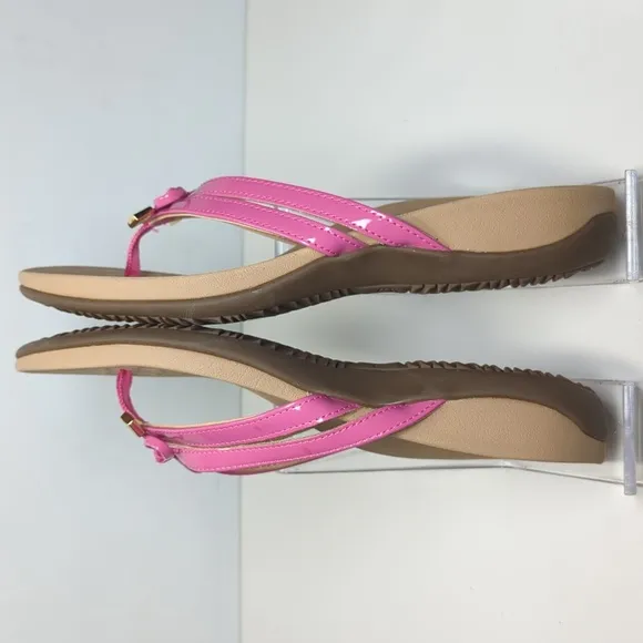 NWOT Vionic Bella X anniversary orthotic thong sandals women's size 6.5 EU 36.5