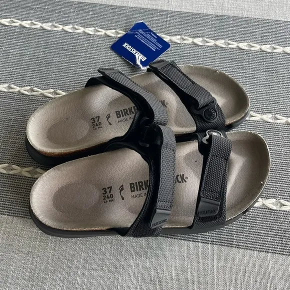 NWT Birkenstock Sahara Birko-Flor Women’s Sandals Black Size 37 US 6