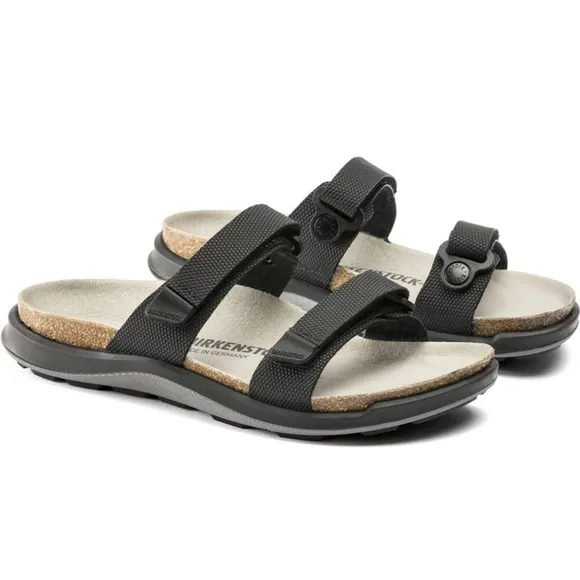 NWT Birkenstock Sahara Birko-Flor Women’s Sandals Black Size 37 US 6
