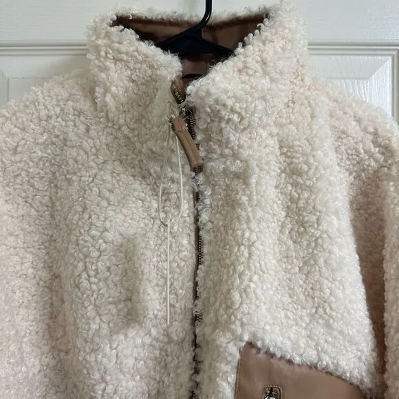 💼NWT Blank NYC Faux Shearling with Faux Leather Trim Bomber Jacket