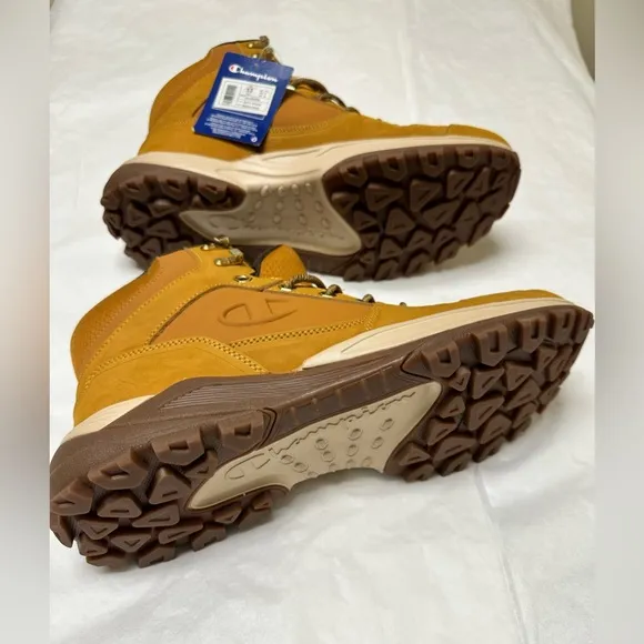 NWT; Champion Expo Rogue Men's Lace up Boots Wheat Gum♾️ Leather Hiking Boots