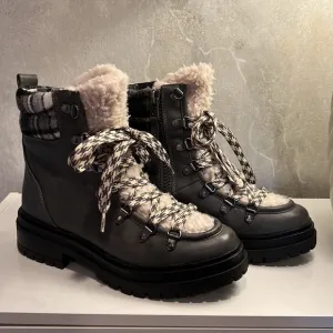 NWT 🥾Circus by Sam Edelman Giselle Faux Fur Ankle Boots