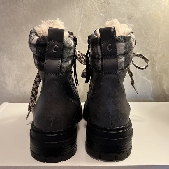 NWT 🥾Circus by Sam Edelman Giselle Faux Fur Ankle Boots