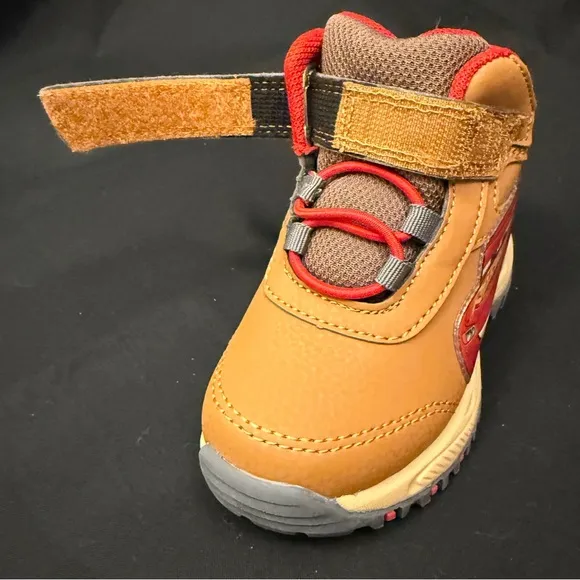 NWT Disney Car’s Brown and Red Lightning McQueen Boots Size 6