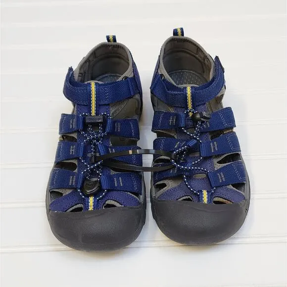 NWT Keen Newport H2 Blue Depths/Gargoyle Youth Sandals