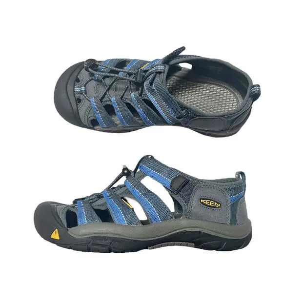 NWT Keen Newport H2 Sandals Size 6