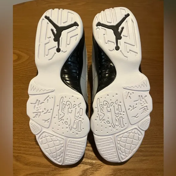 NWT Nike Air Jordan 9 Retro Barons sneakers