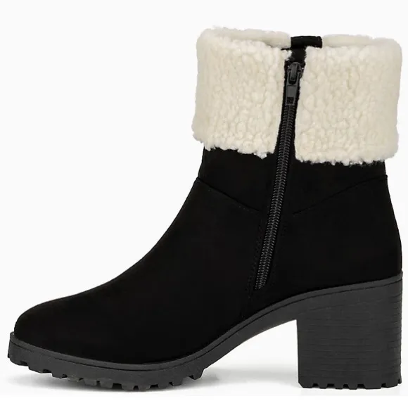 NWT OLIVIA MILLER COZY SHERPA Faux Shearling Chunky Platform BOOTS