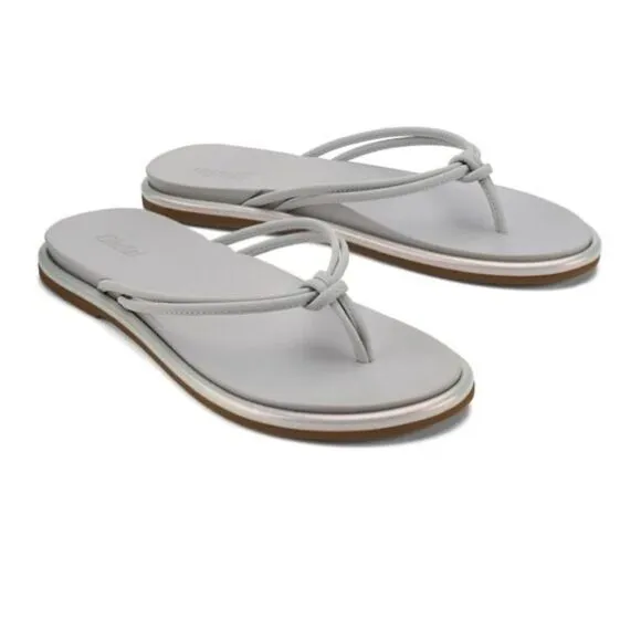 NWT- OLUKAI- Women's Aka Sandals- IRIDESCENT/VAPOR- Size 7