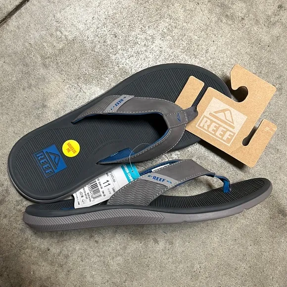 NWT Reef Santa Ana Sandals