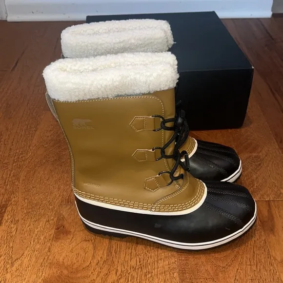 NWT Sorel Youth Waterproof Snow Boots Size 7