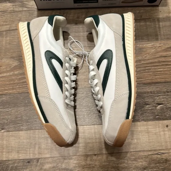 NWT • Tretorn • Rawlins Green/Grey sneakers