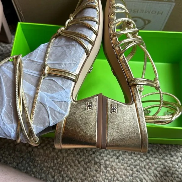 NWTIB - Sam Edelman Women's Westley Sandal, Heeled Sandal, Gold - Size 7 😍😍