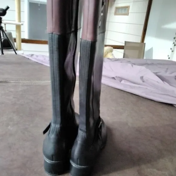 NWTs ~ Worn Once in the House! Bandolino Leather Boots - size 8 1/2