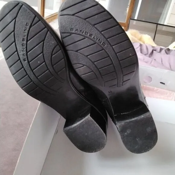NWTs ~ Worn Once in the House! Bandolino Leather Boots - size 8 1/2