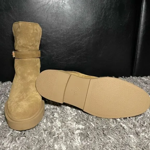 NWT Zara Fleece Lined Split Leather Boots