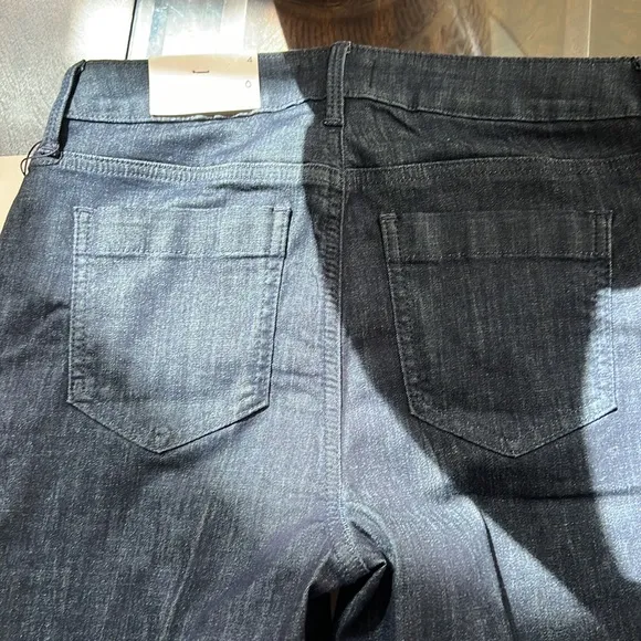 NYDJ Tailored Denim Bermuda Shorts in Lightweight Rinse