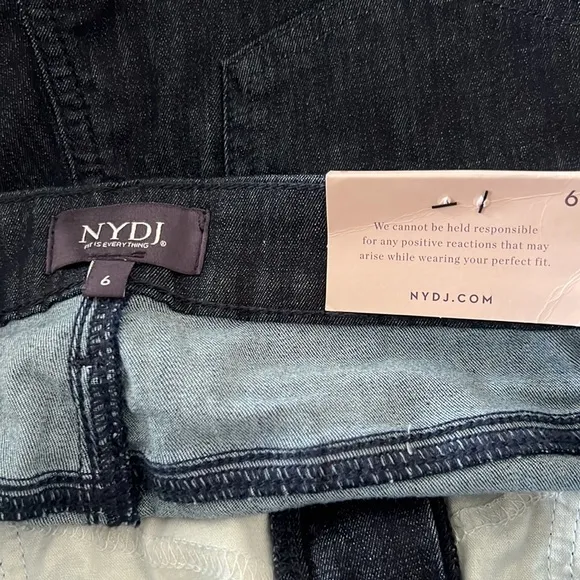NYDJ Tailored Denim Bermuda Shorts in Lightweight Rinse