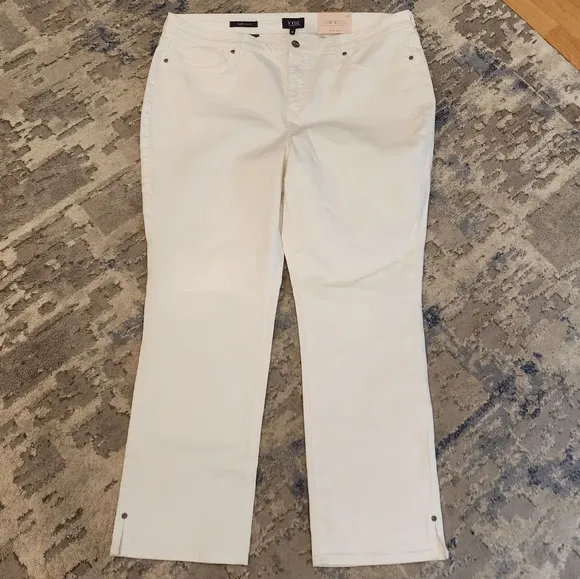 NYDJ White Sheri Slim Ankle Jeans W/Riveted Side Slits. Plus Size 18. Stretch