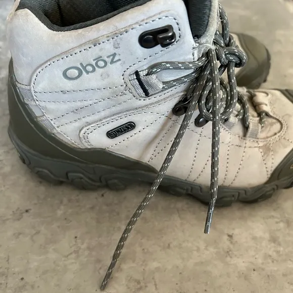 Oboz Tan Hiking Boots