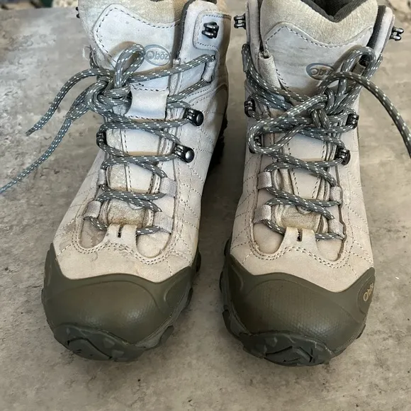 Oboz Tan Hiking Boots