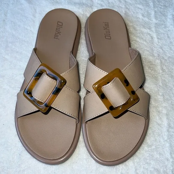 OluKai La’I Slide Sandals