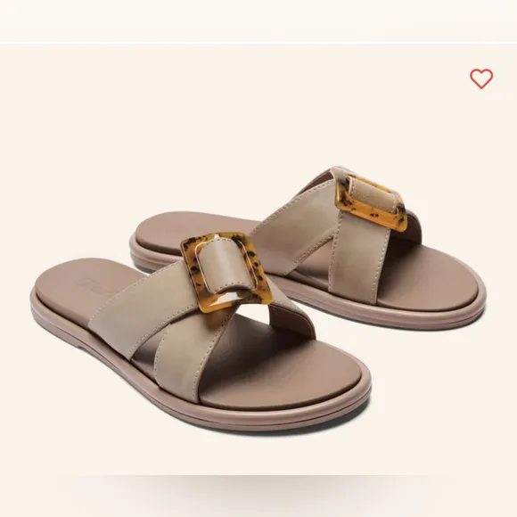 OluKai La’I Slide Sandals