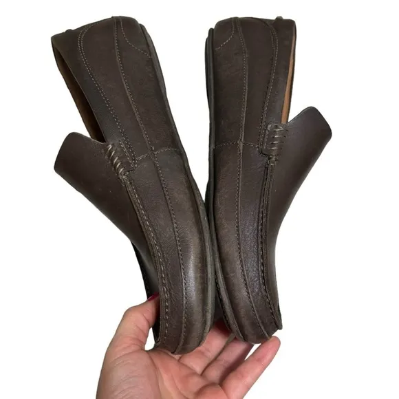 Olukai Men’s Kulana Leather Brown Loafer shoes Size 9