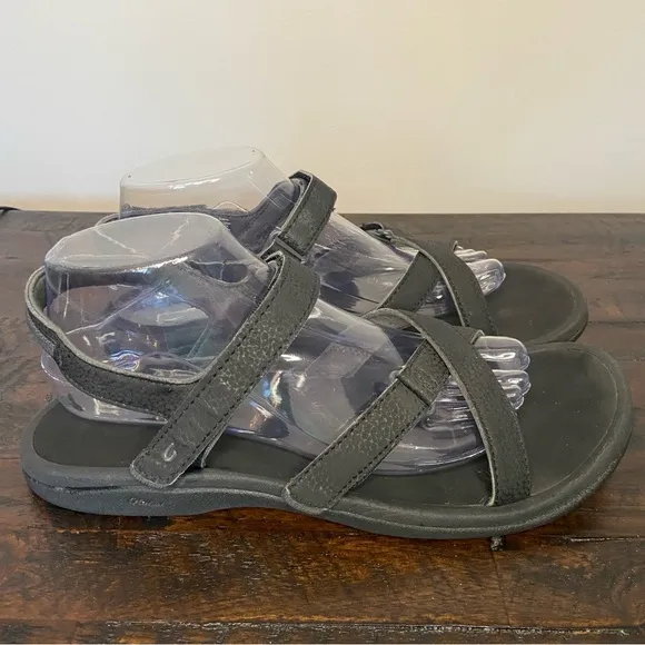 OluKai Nakue Black Synthetic Water-resistant Strap Slingback Sandals Women’s 10