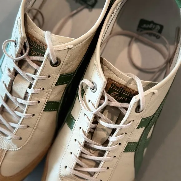 Onitsuka Tiger Cream and Green Sneakers Retro-Inspired Design
