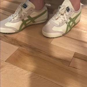 Onitsuka Tiger White and Green Sneakers