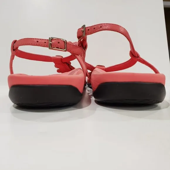 Orthaheel Pink Sandals w/Metallic Details Sz 9