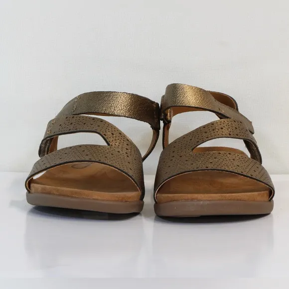 OTBT Women's Metallic Gold Theodora Sandals NIB