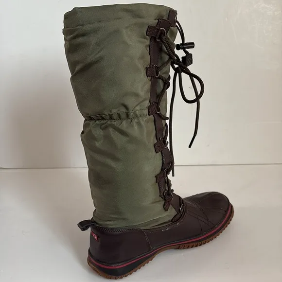 Pajar army green women’s grip boots weatherproof up lace up shaft toggle close
