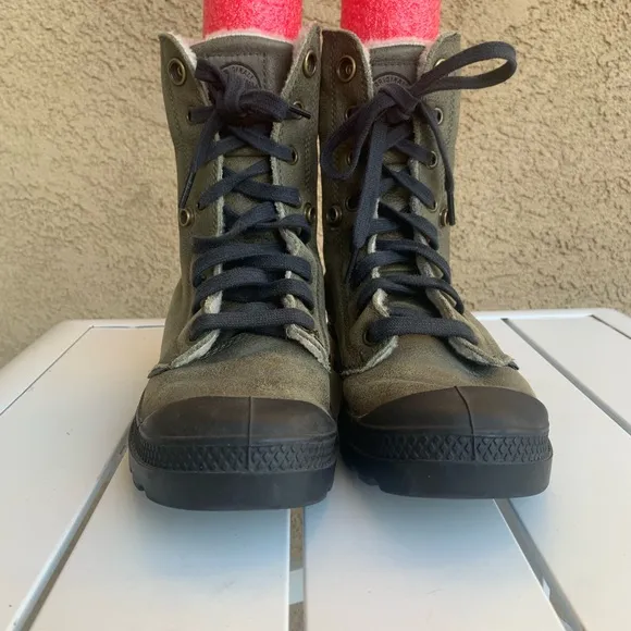 Palladium leather military green shoelaces boots size 6 ( European 37)