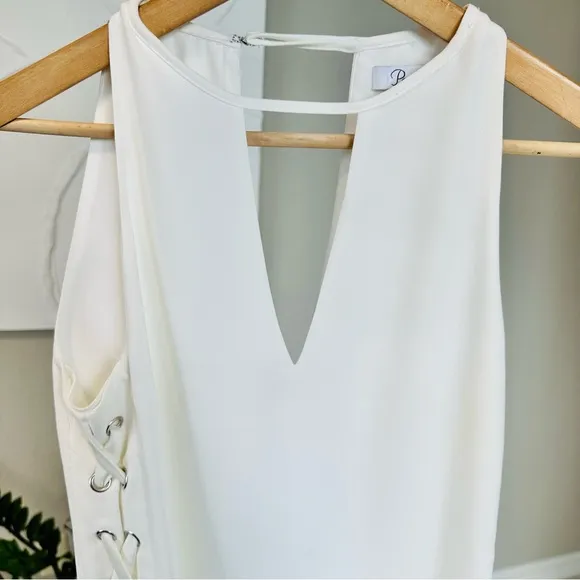 Parker Riviera Lace-Up Sides White Dress KeyholeNeck