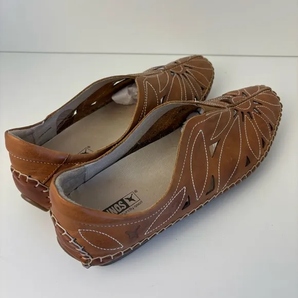 PIKOLINOS Jerez Brown Leather Moccasin Flats Slip On