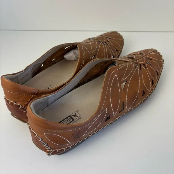 PIKOLINOS Jerez Brown Leather Moccasin Flats Slip On