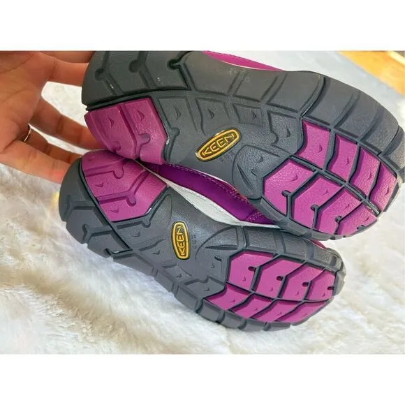 Pink Keen Snow Boots 10C