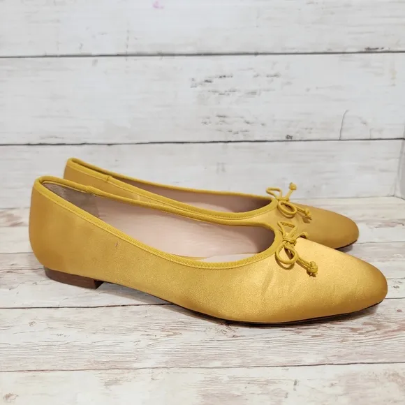 Porte &amp; Paire - Bow-embellished Satin Ballet Flats - Yellow
