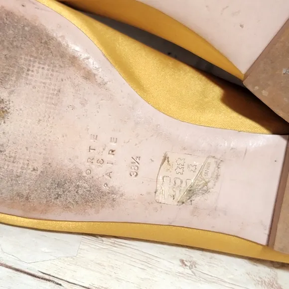 Porte &amp; Paire - Bow-embellished Satin Ballet Flats - Yellow