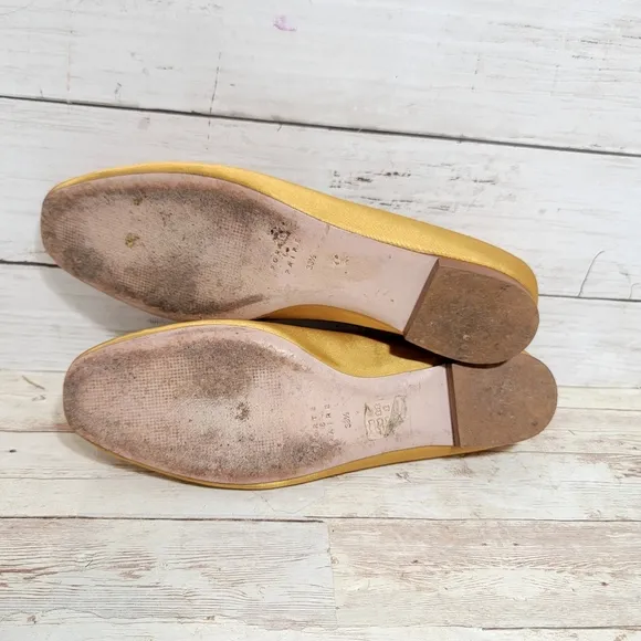 Porte &amp; Paire - Bow-embellished Satin Ballet Flats - Yellow