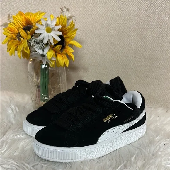 PUMA Black and White suede Sneakers