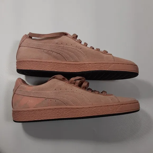 Puma Classic x MAC One Casual Suede Sneakers Women's Size 8 Pink/Creme d'Nude