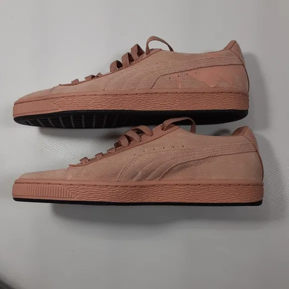 Puma Classic x MAC One Casual Suede Sneakers Women's Size 8 Pink/Creme d'Nude