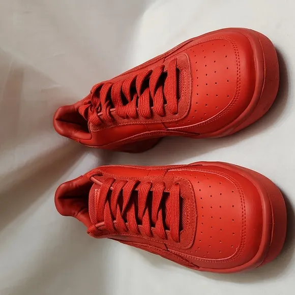 PUMA GV Special Triple Red Sneakers (M Size 8)